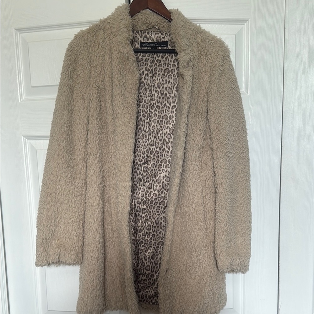 Kenneth Cole New York Tan Teddy Jacket Timeless Style